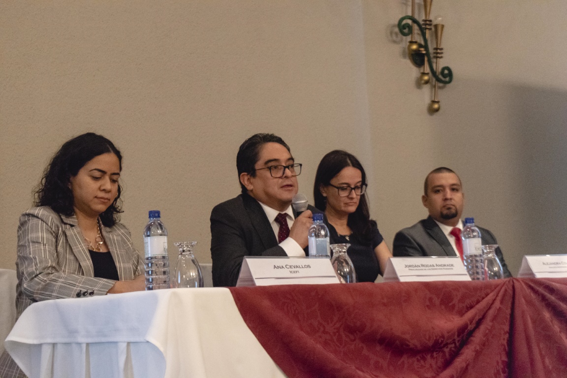Presentación del análisis de los planes de gobierno de Une y Vamos